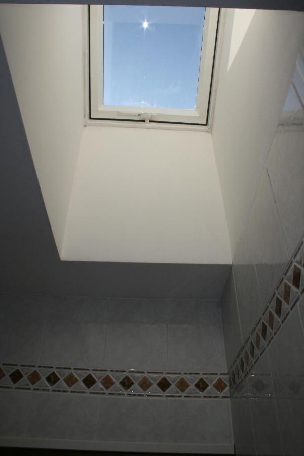 Alloggio Incantevole Sui Tetti Di Bolonha Exterior foto