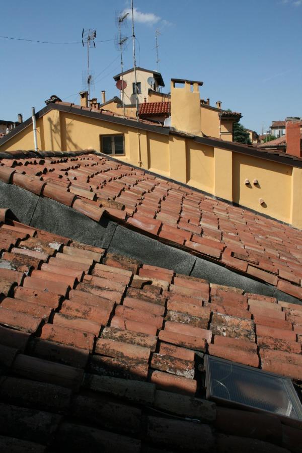 Alloggio Incantevole Sui Tetti Di Bolonha Exterior foto